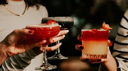 Premium Beverage Manufacturer - Reporting and Customer Communication - Case Study.